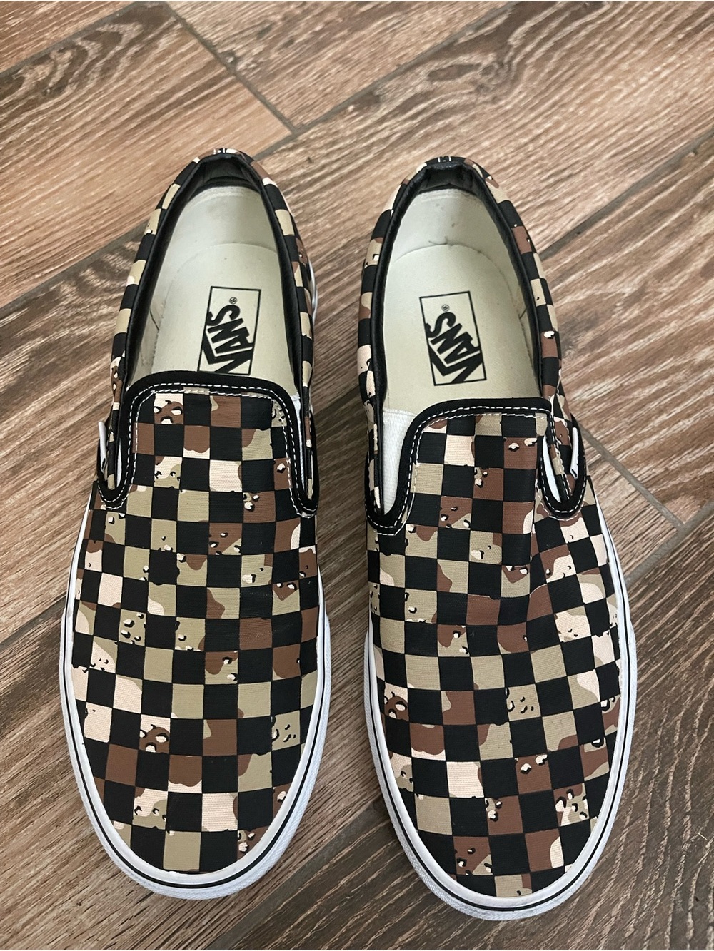 Vans Slip-On Checkerboard sneakers in Black, Brown, Cream sz 10.5 M